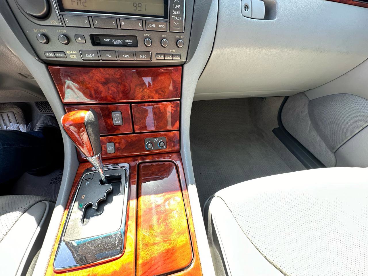 Used 2004 Lexus LS 430 Sedan RWD image 50