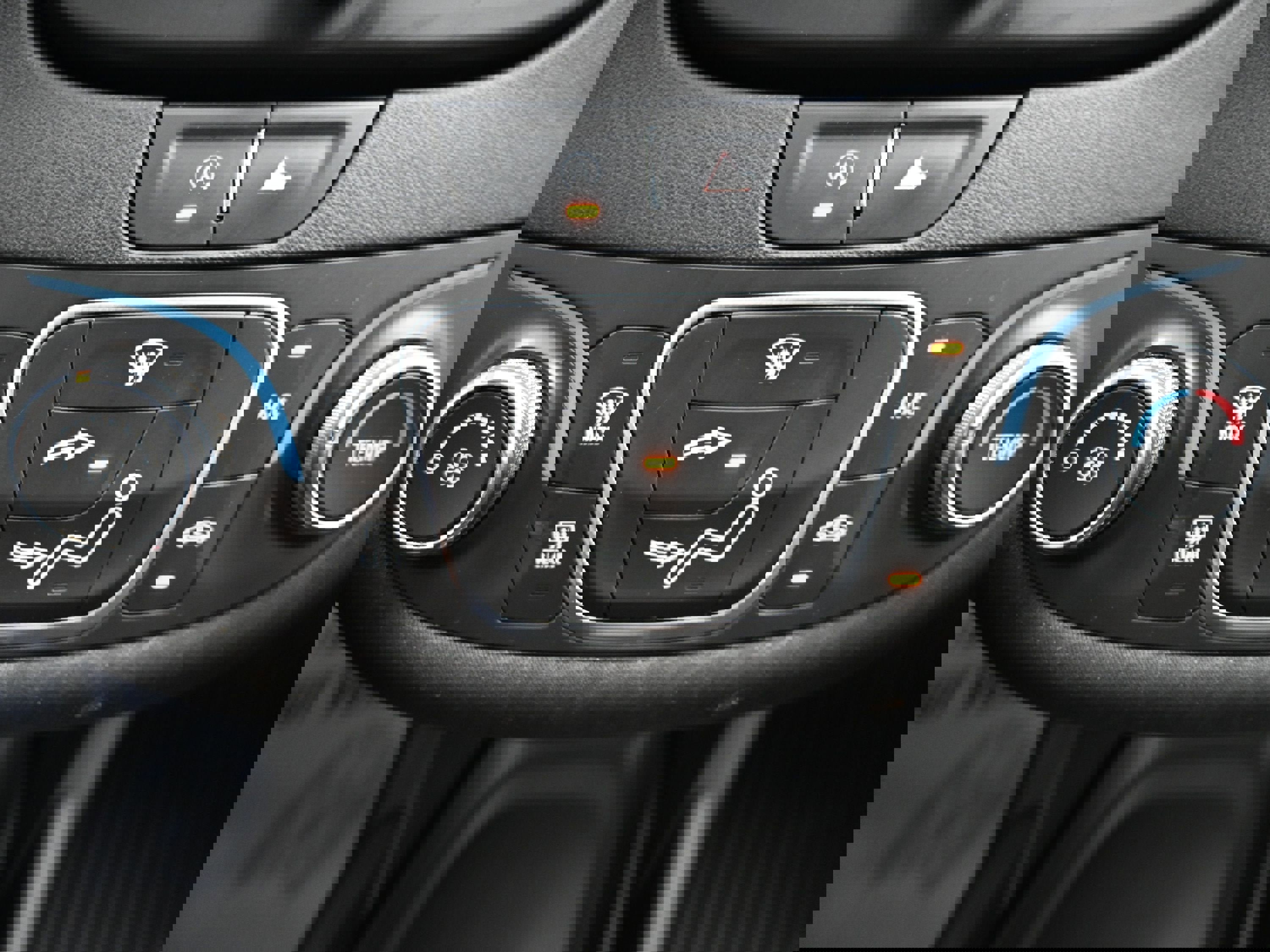 Used 2020 Chevrolet Malibu RS image 17