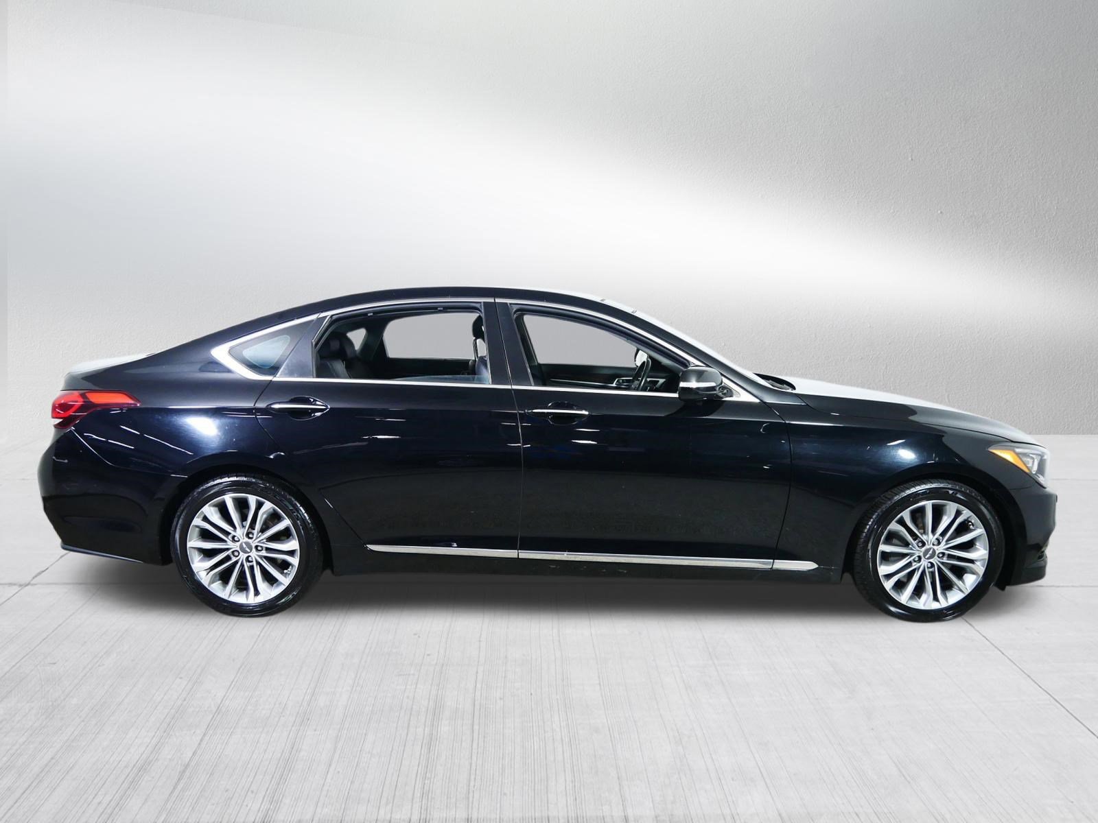 Used 2017 Genesis G80 3.8 w/ Option Group 02 image 8