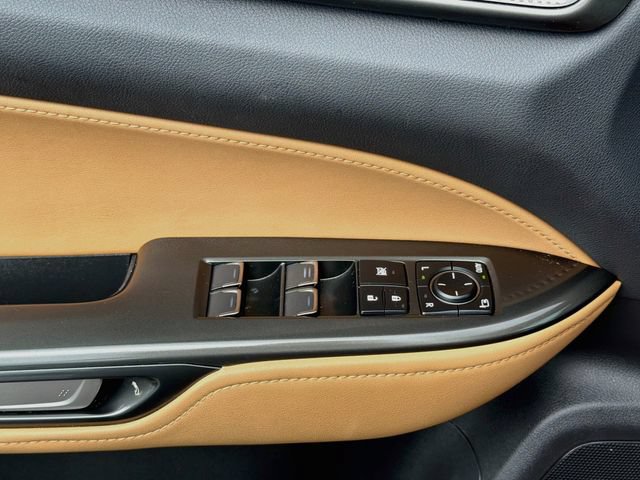 Used 2024 Lexus NX 250 FWD w/ Towing Package (2000 Lbs) image 17