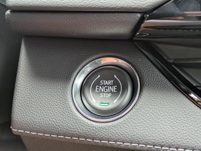 New 2026 Buick Enclave Avenir w/ Super Cruise Package FWD image 35