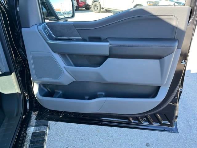 New 2024 Ford F150 XLT w/ Equipment Group 302A MID image 38