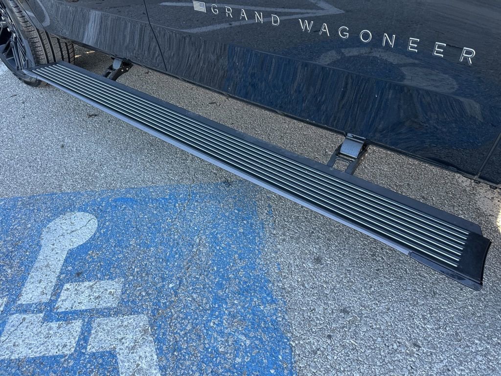 New 2026 Jeep Grand Wagoneer L Limited image 4