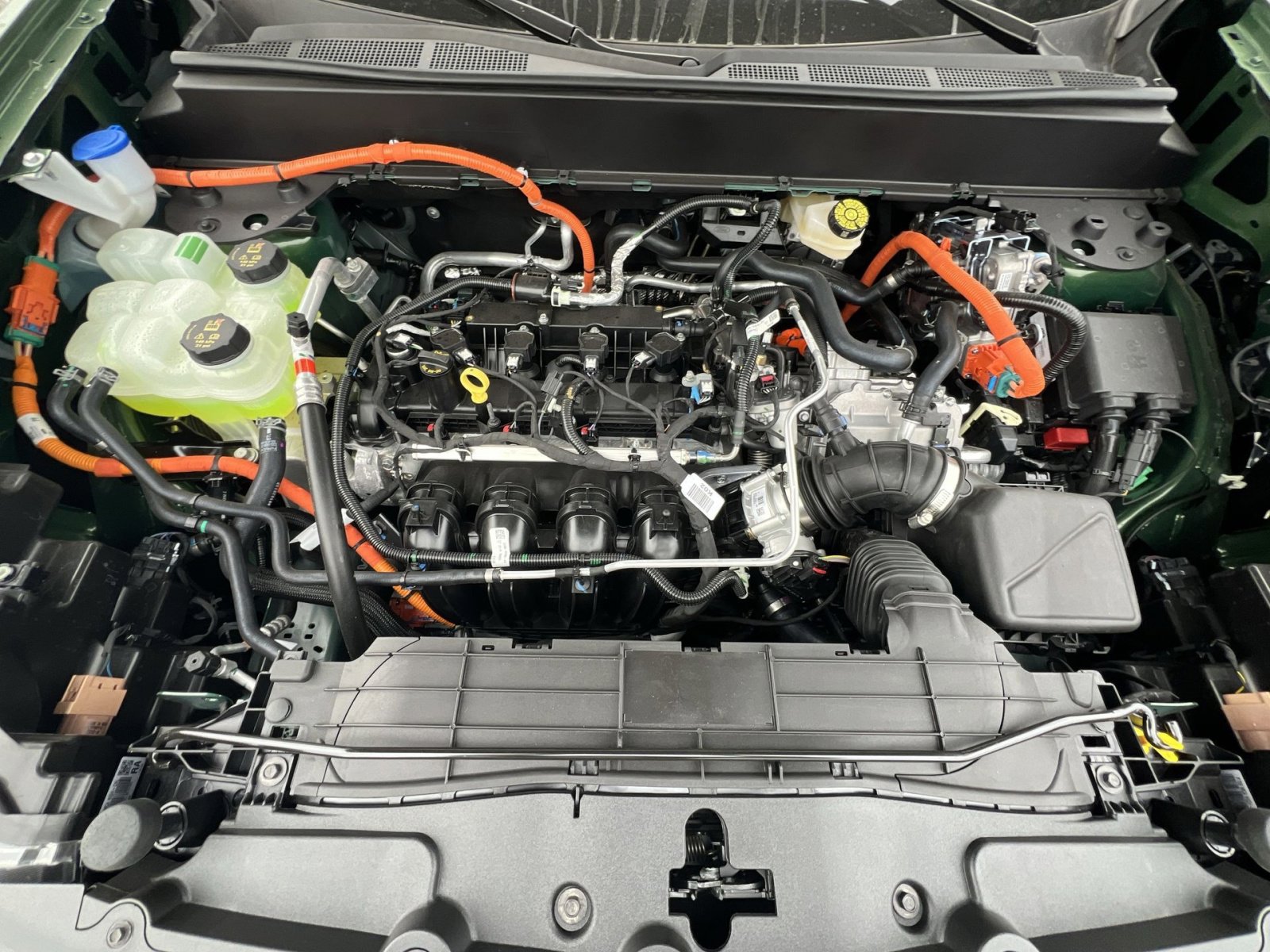 New 2025 Ford Maverick Lariat w/ 4K Tow Package image 27