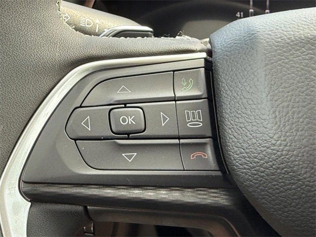 New 2025 Jeep Grand Cherokee L Altitude image 25