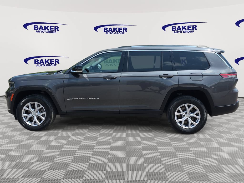 Used 2022 Jeep Grand Cherokee L Limited AWD/4WD image 6