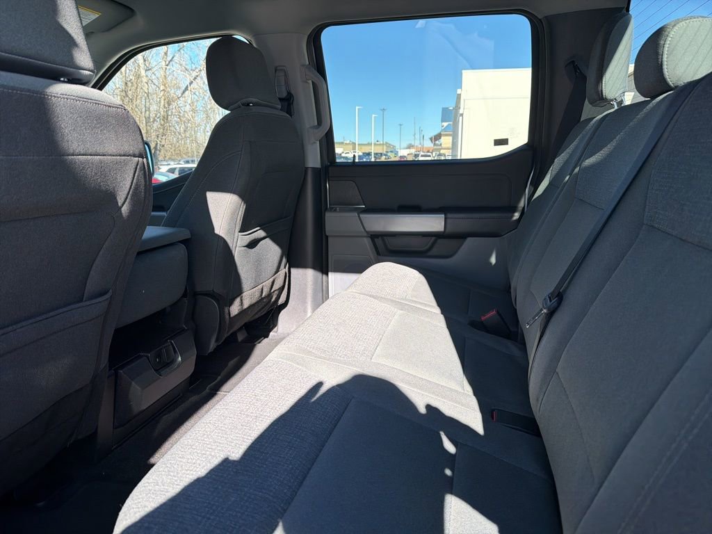 Used 2025 Ford F150 XLT w/ Equipment Group 301A Standard image 17