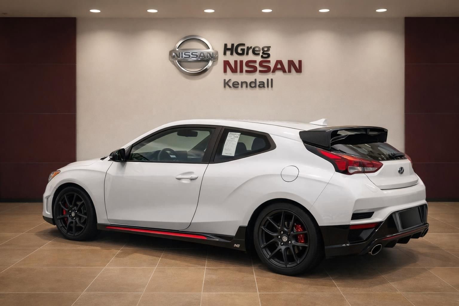 Used 2022 Hyundai Veloster N FWD image 2