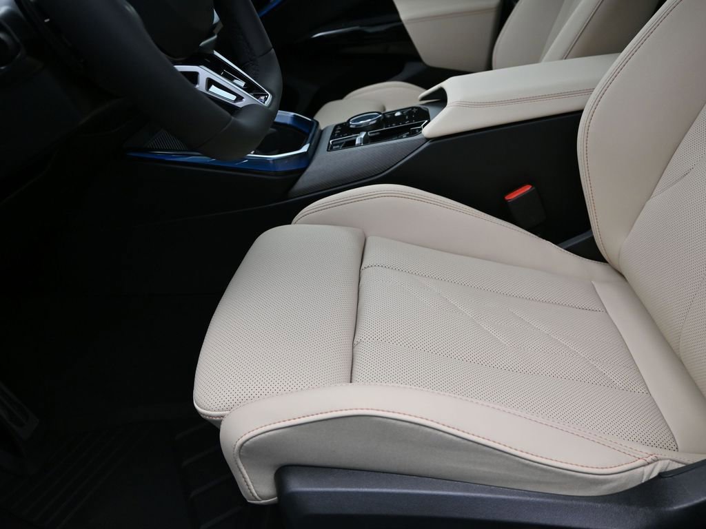 New 2026 BMW X3 xDrive30 w/ Premium Package image 13