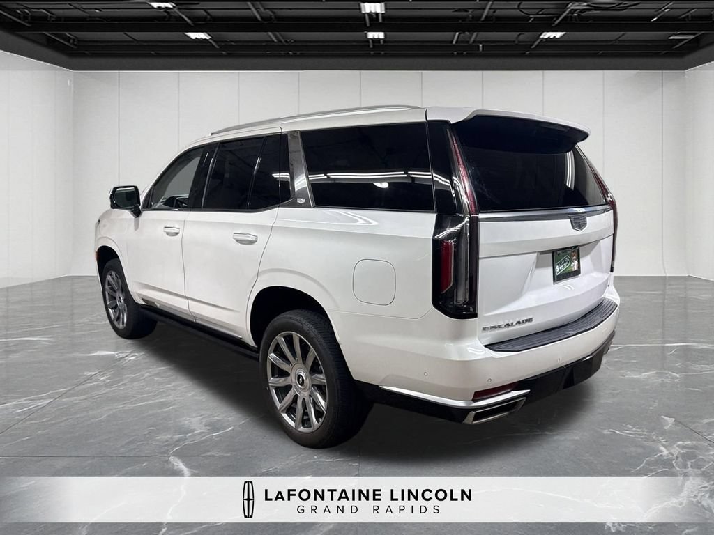 Used 2023 Cadillac Escalade Premium Luxury Platinum AWD/4WD image 3