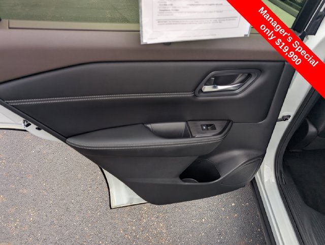 Certified 2023 Nissan Rogue SV w/ SV Premium B Package AWD/4WD image 12