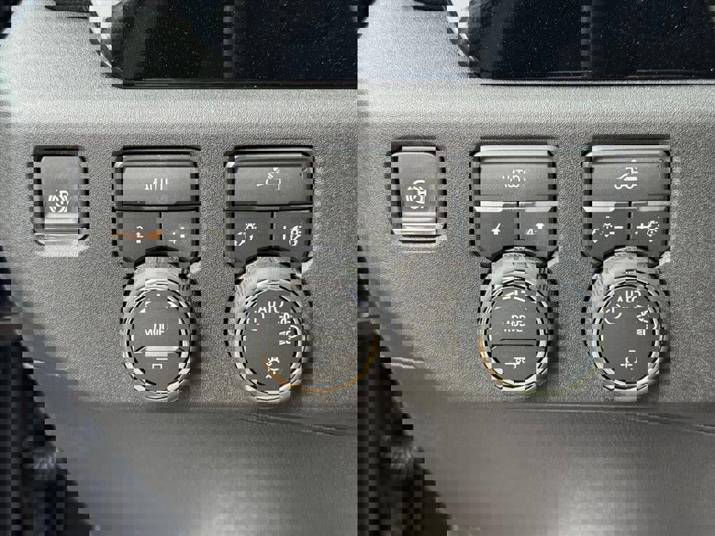 New 2026 Chevrolet Silverado 1500 LT image 8