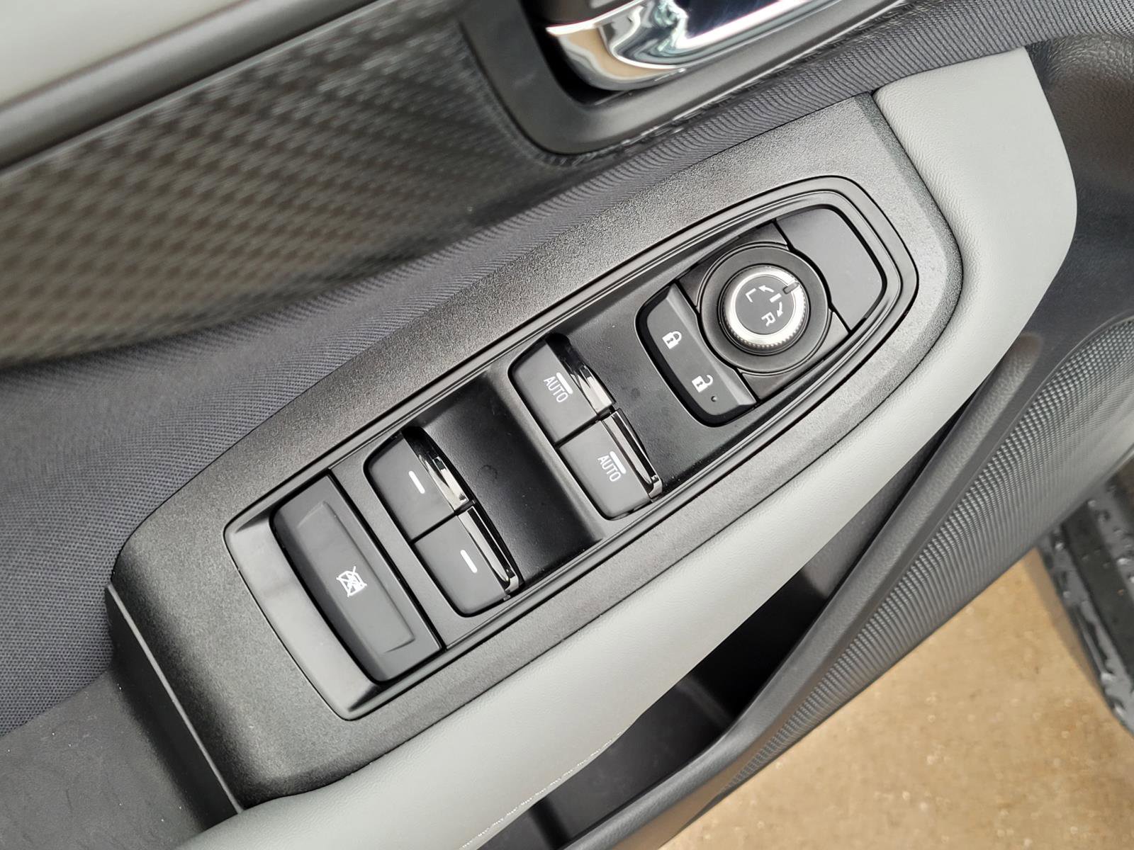 Certified 2025 Subaru Outback Premium image 26