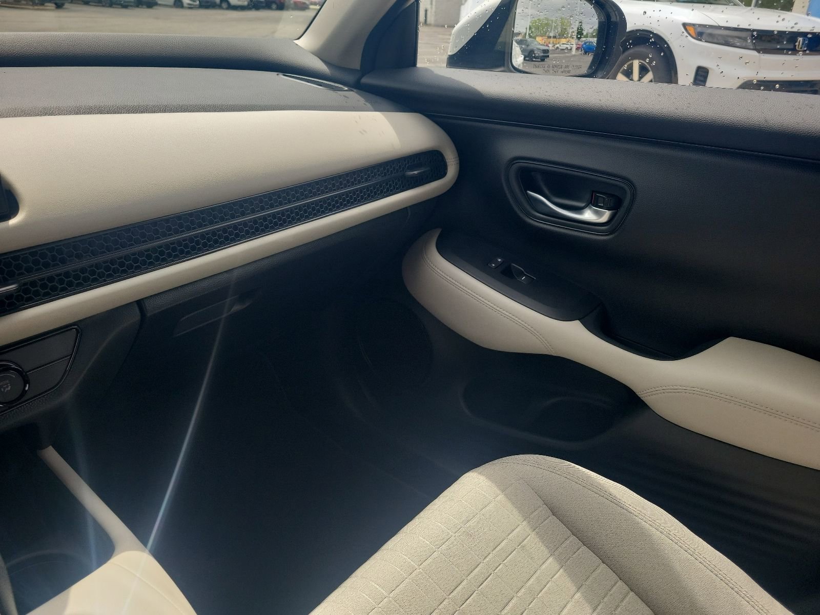 New 2026 Honda HR-V LX image 25