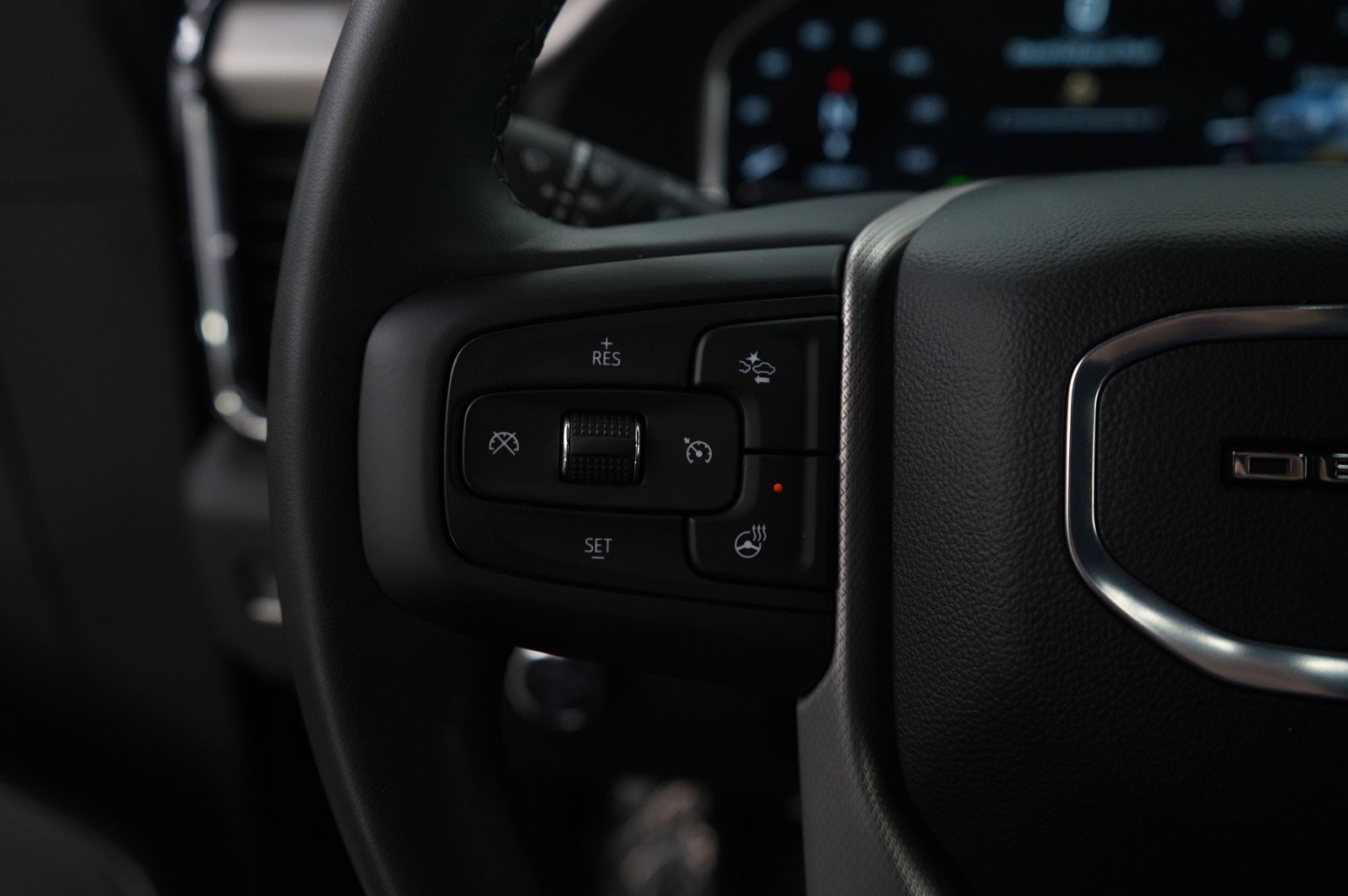 Used 2025 GMC Sierra 2500 Denali image 18