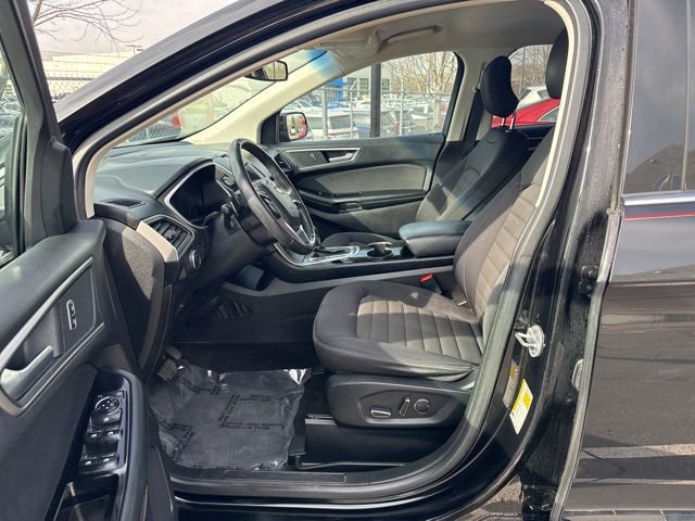 Used 2017 Ford Edge SEL image 6