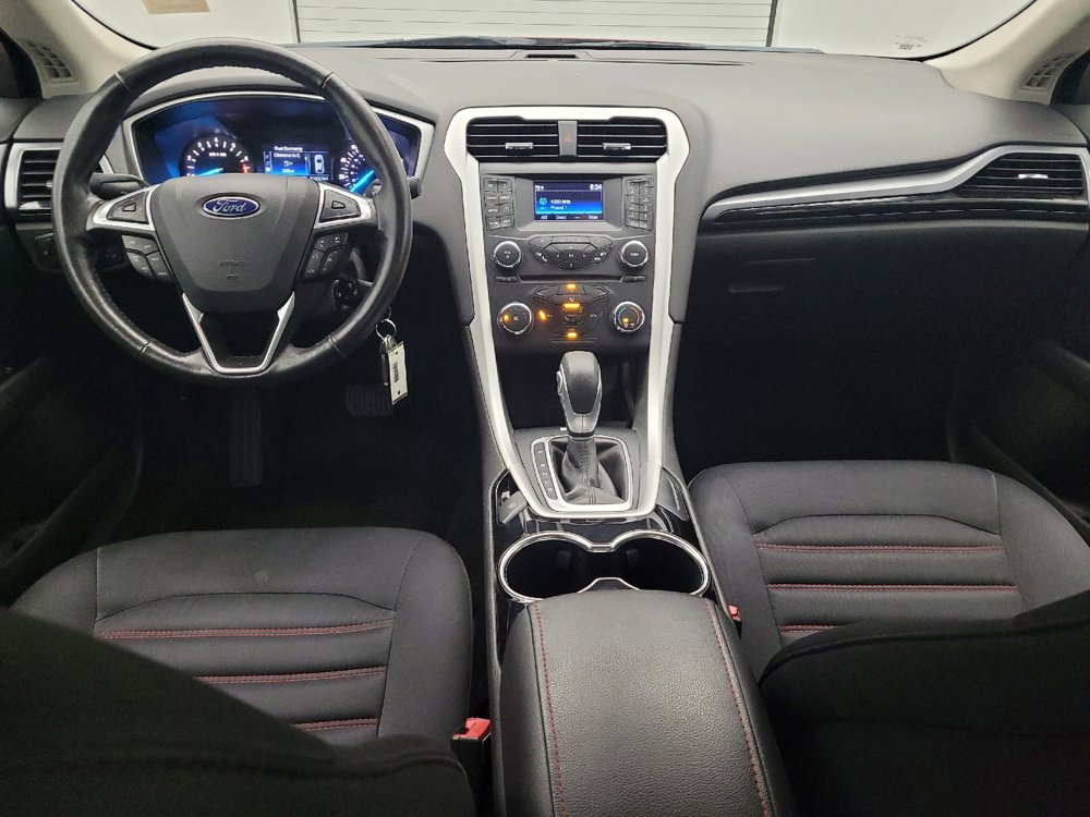 Used 2014 Ford Fusion SE w/ Equipment Group 201A FWD image 22
