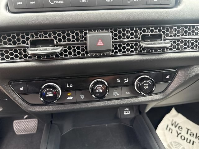Used 2025 Honda HR-V Sport image 15