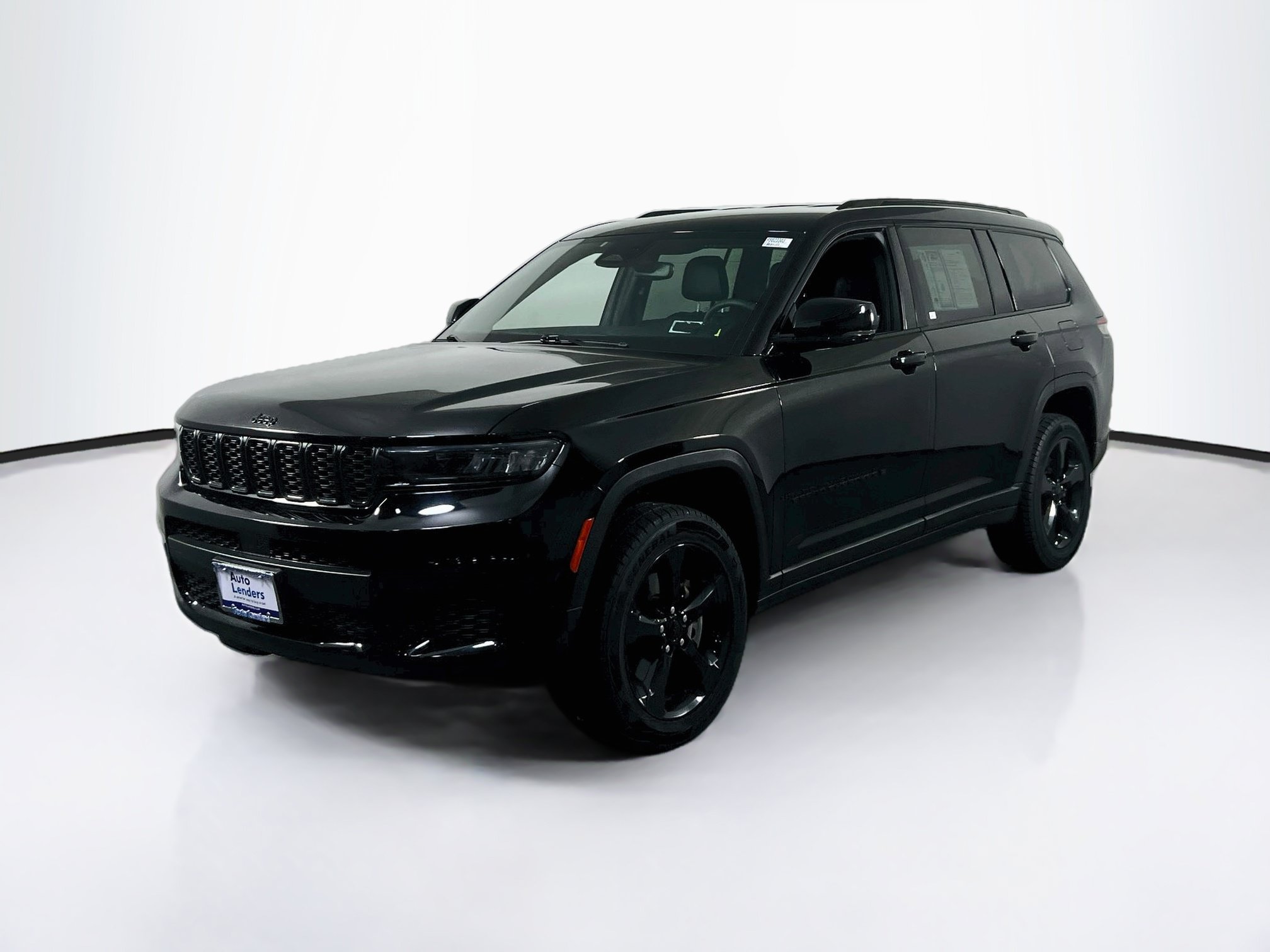 Used 2023 Jeep Grand Cherokee L Laredo