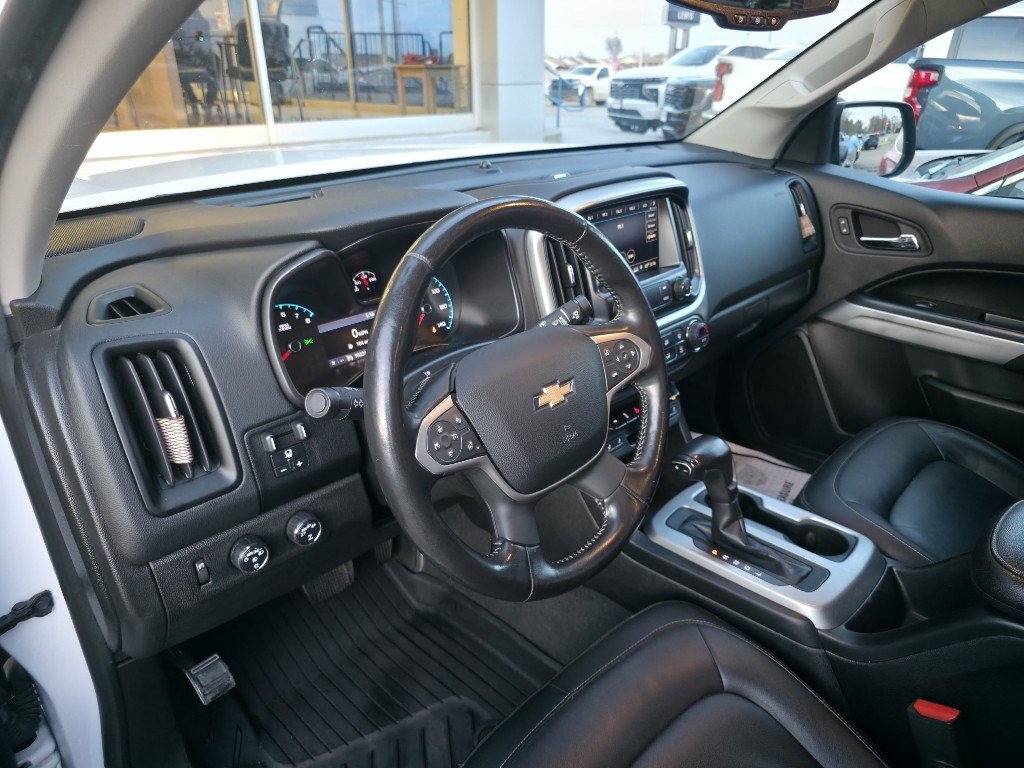 Used 2020 Chevrolet Colorado LT w/ Colorado RST Special Edition image 4