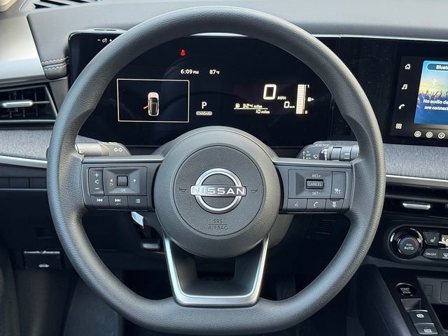New 2026 Nissan Kicks SV w/ SV Premium Package AWD/4WD image 10