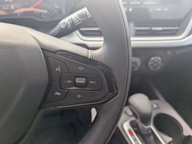 New 2026 Chevrolet Trax LS w/ LS Convenience Package image 18