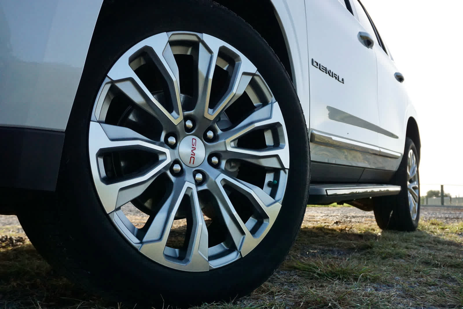 Used 2024 GMC Yukon Denali w/ LPO, Floor Liner Package AWD/4WD image 46