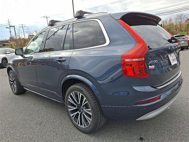 Used 2022 Volvo XC90 T5 Momentum w/ Climate Package image 4