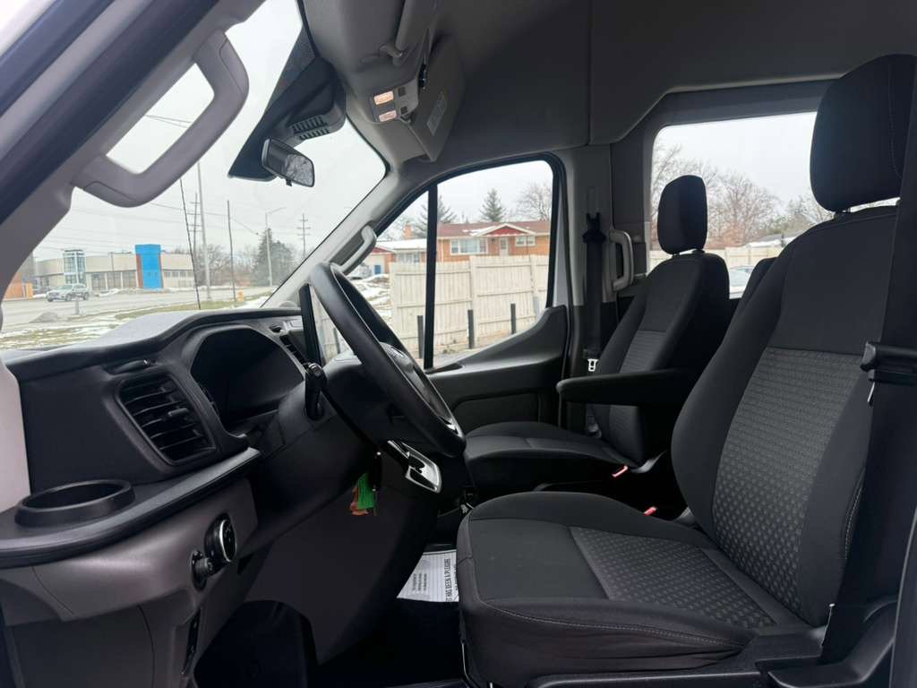 Used 2022 Ford Transit 350 XLT image 28