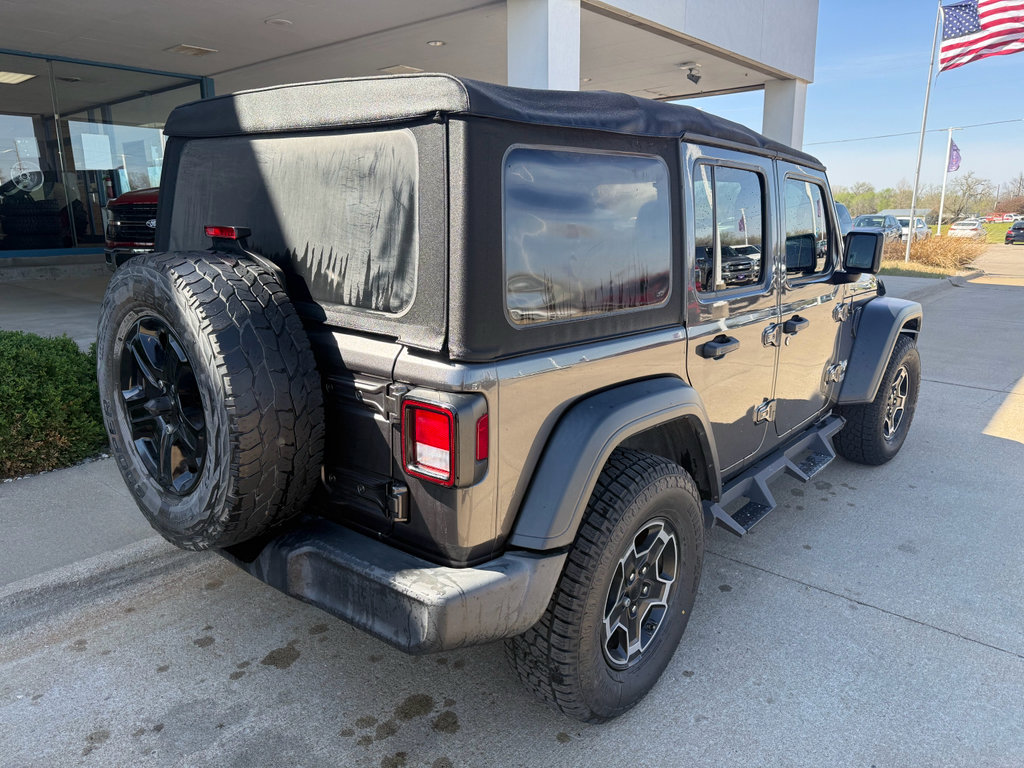 Used 2018 Jeep Wrangler Unlimited Sport S AWD/4WD image 5