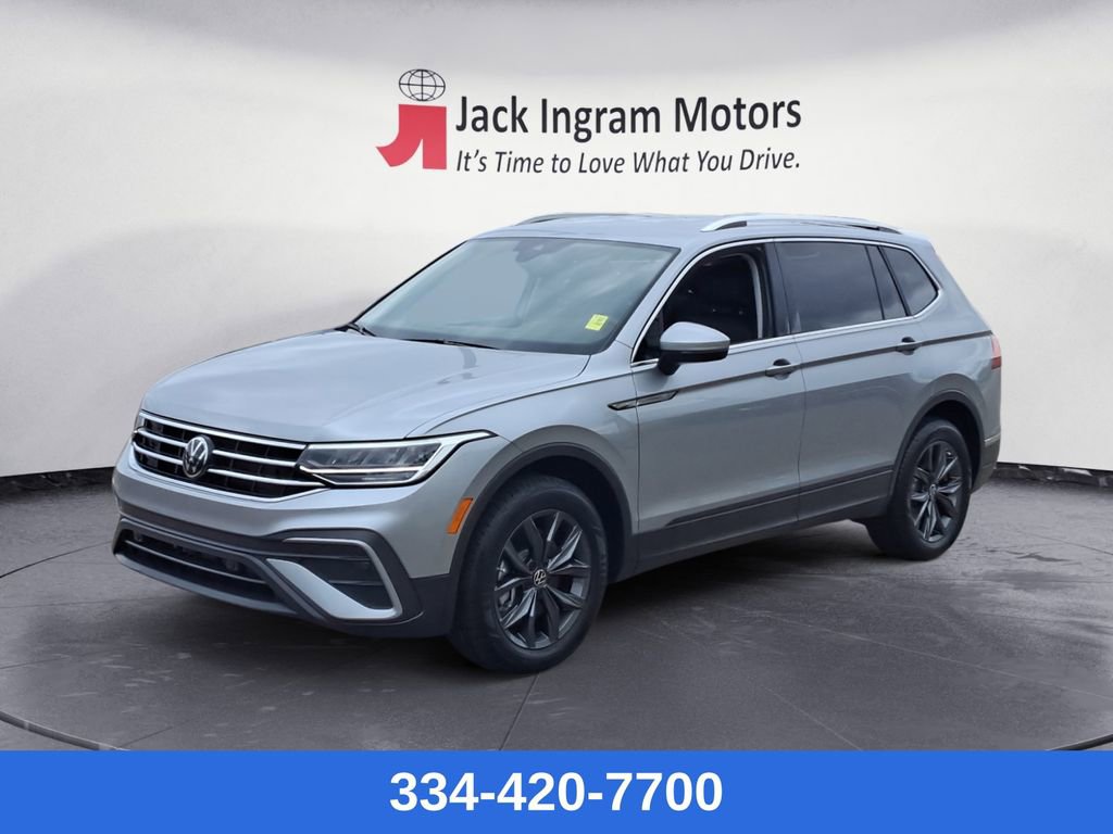 Used 2023 Volkswagen Tiguan SE