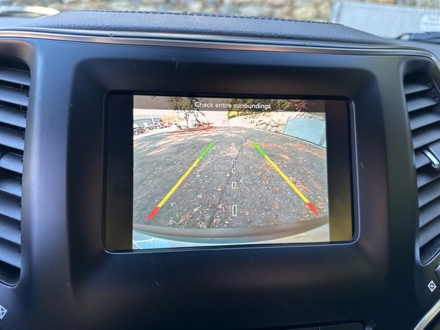 Used 2021 Jeep Cherokee Latitude image 20