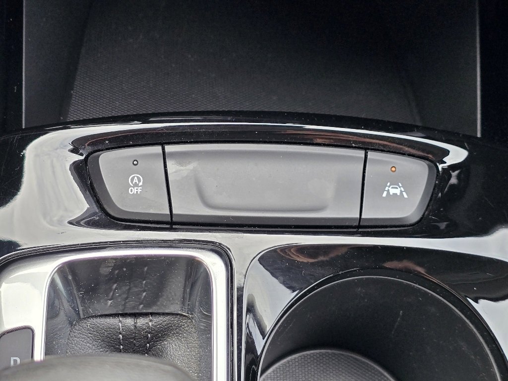 Used 2024 Chevrolet Trax LT image 19