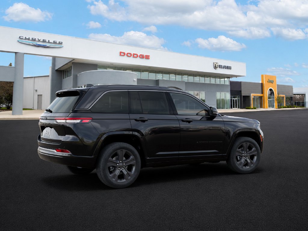 New 2027 Jeep Grand Cherokee Limited AWD/4WD image 4