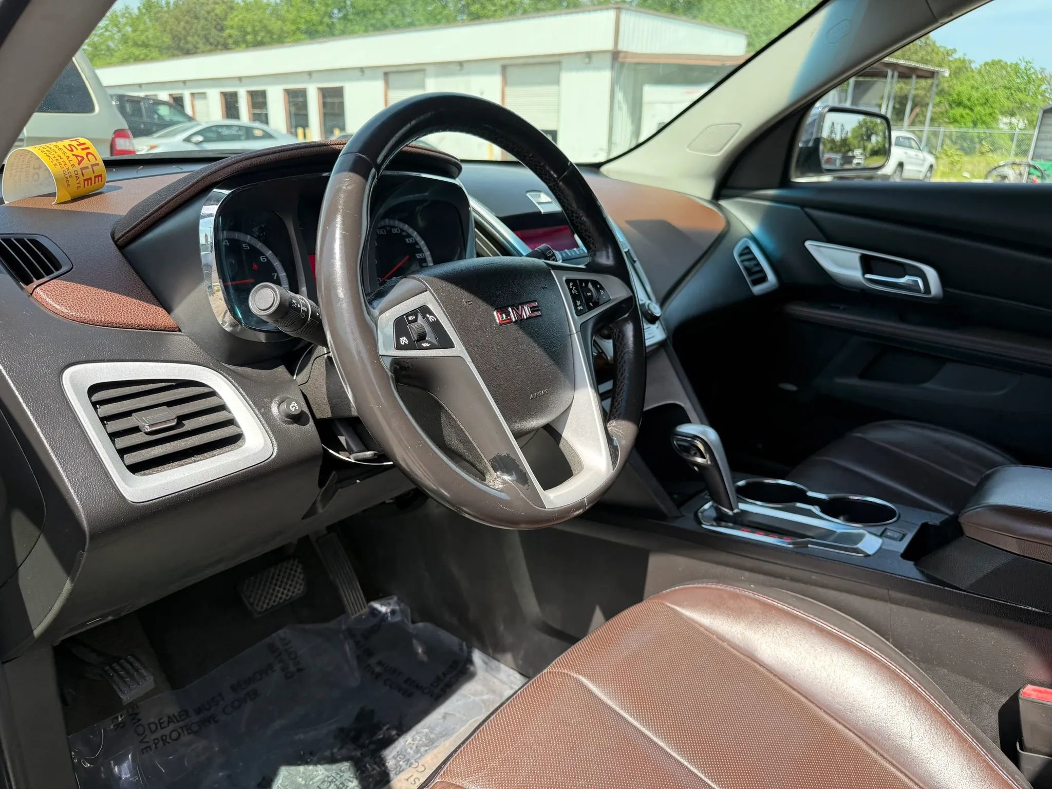 Used 2011 GMC Terrain SLT FWD image 17