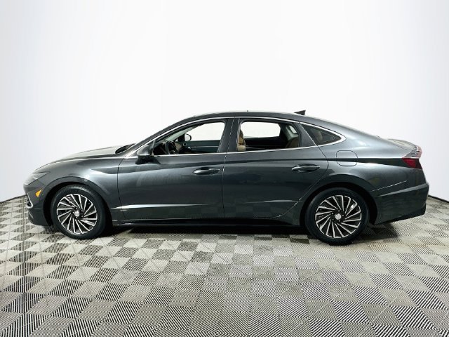 Used 2023 Hyundai Sonata Limited FWD image 6