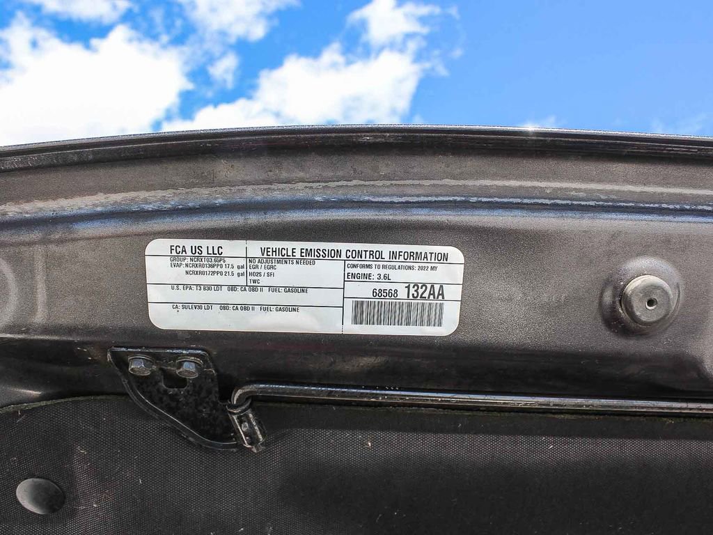 Used 2022 Jeep Wrangler Sport AWD/4WD image 25