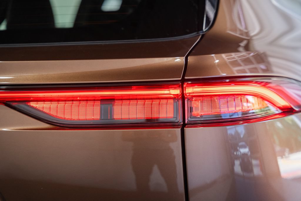 New 2026 Toyota Crown Signia AWD/4WD image 6