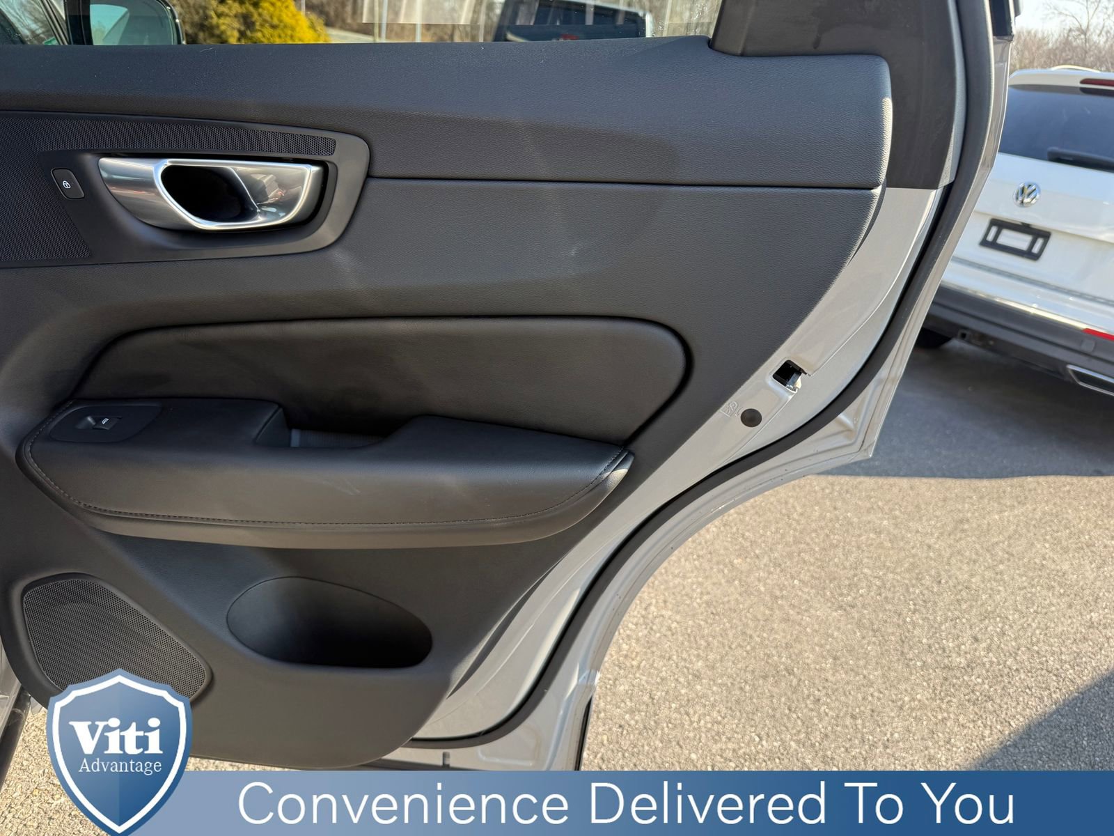 Certified 2023 Volvo XC60 B5 Plus w/ Climate Package AWD/4WD image 26