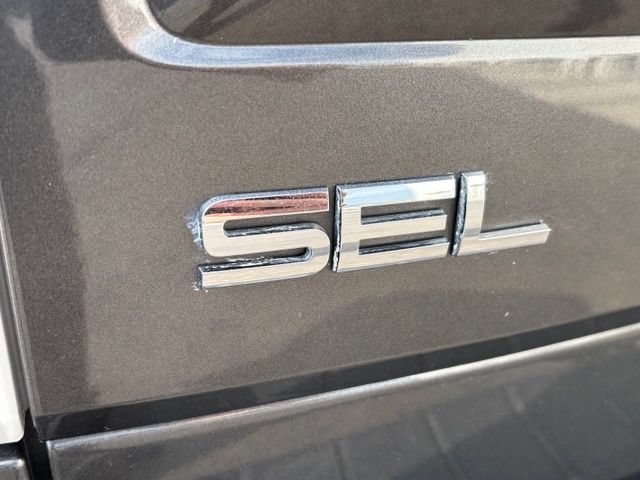 Used 2018 Ford Flex SEL w/ Class III Trailer Tow Package AWD/4WD image 4