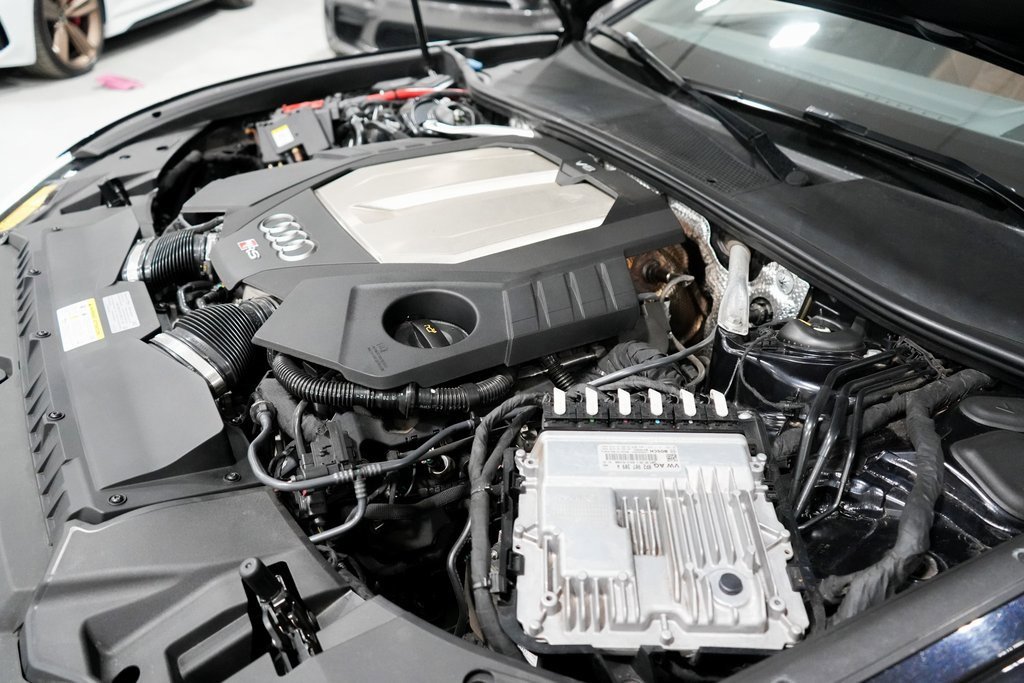 Used 2021 Audi RS 6 w/ Executive Package image 49