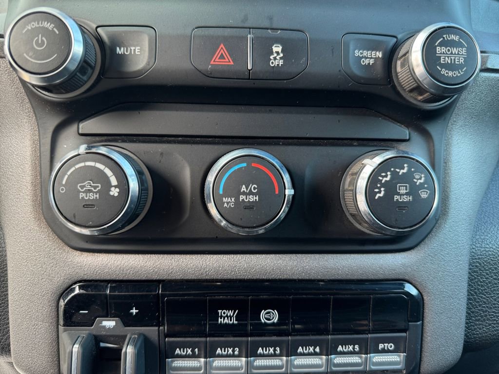 Used 2021 RAM 4500 Tradesman w/ Towing Technology Group image 22