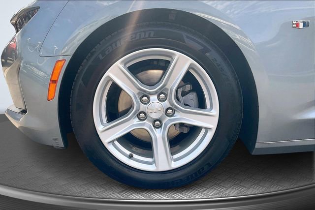 Used 2023 Chevrolet Camaro LT image 9