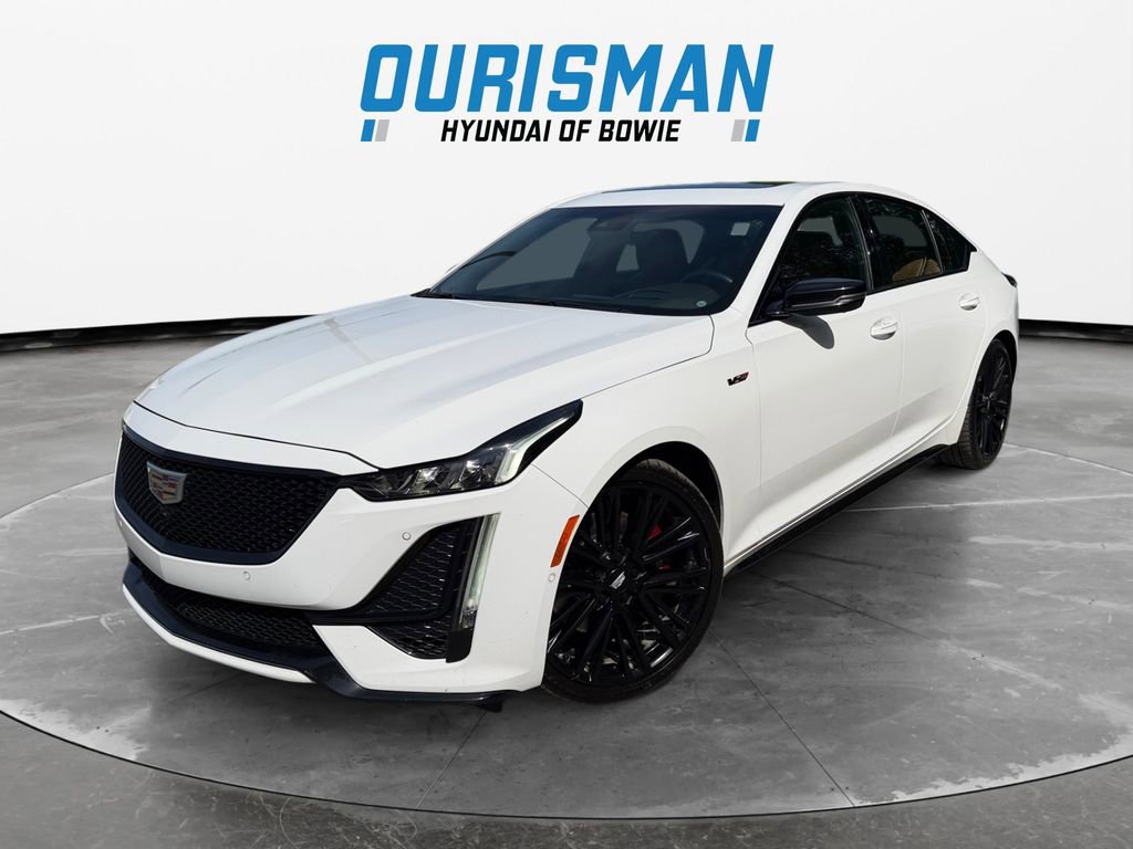 Used 2023 Cadillac CT5 V w/ Platinum Package RWD image 2