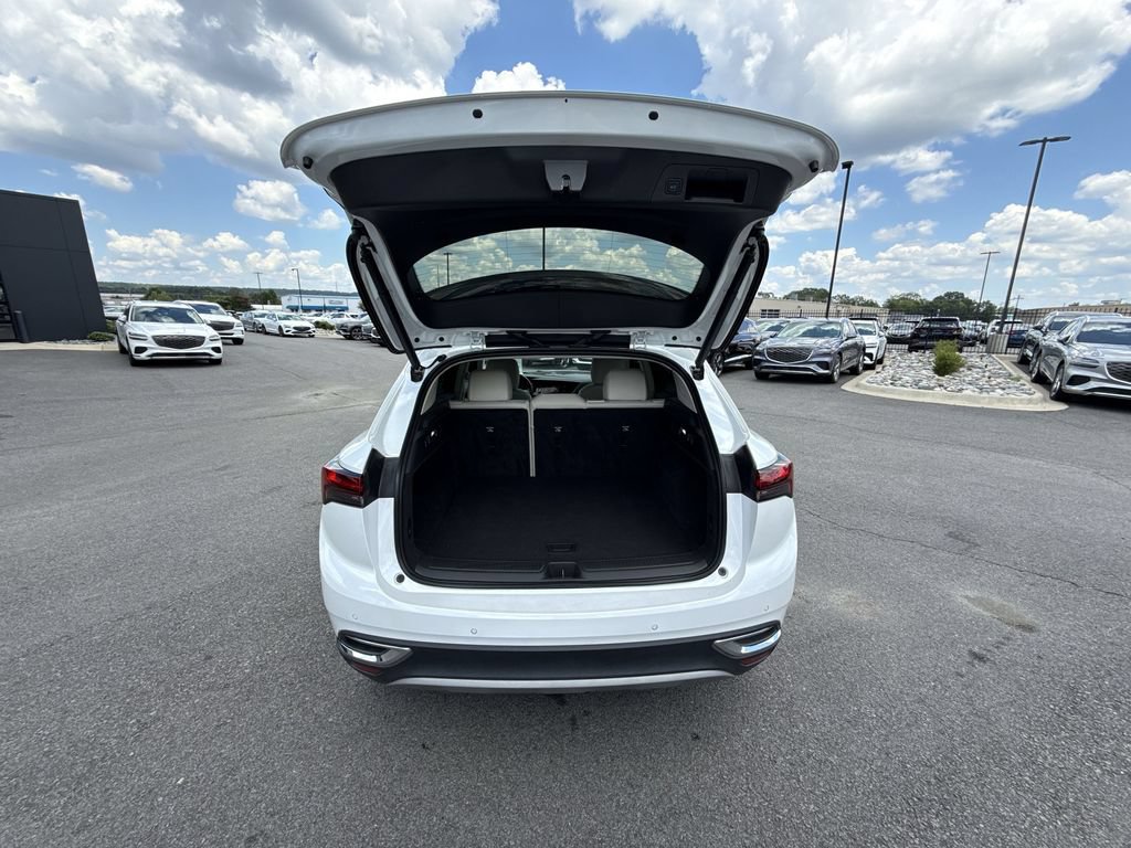 Used 2023 Buick Envision Preferred AWD/4WD image 28