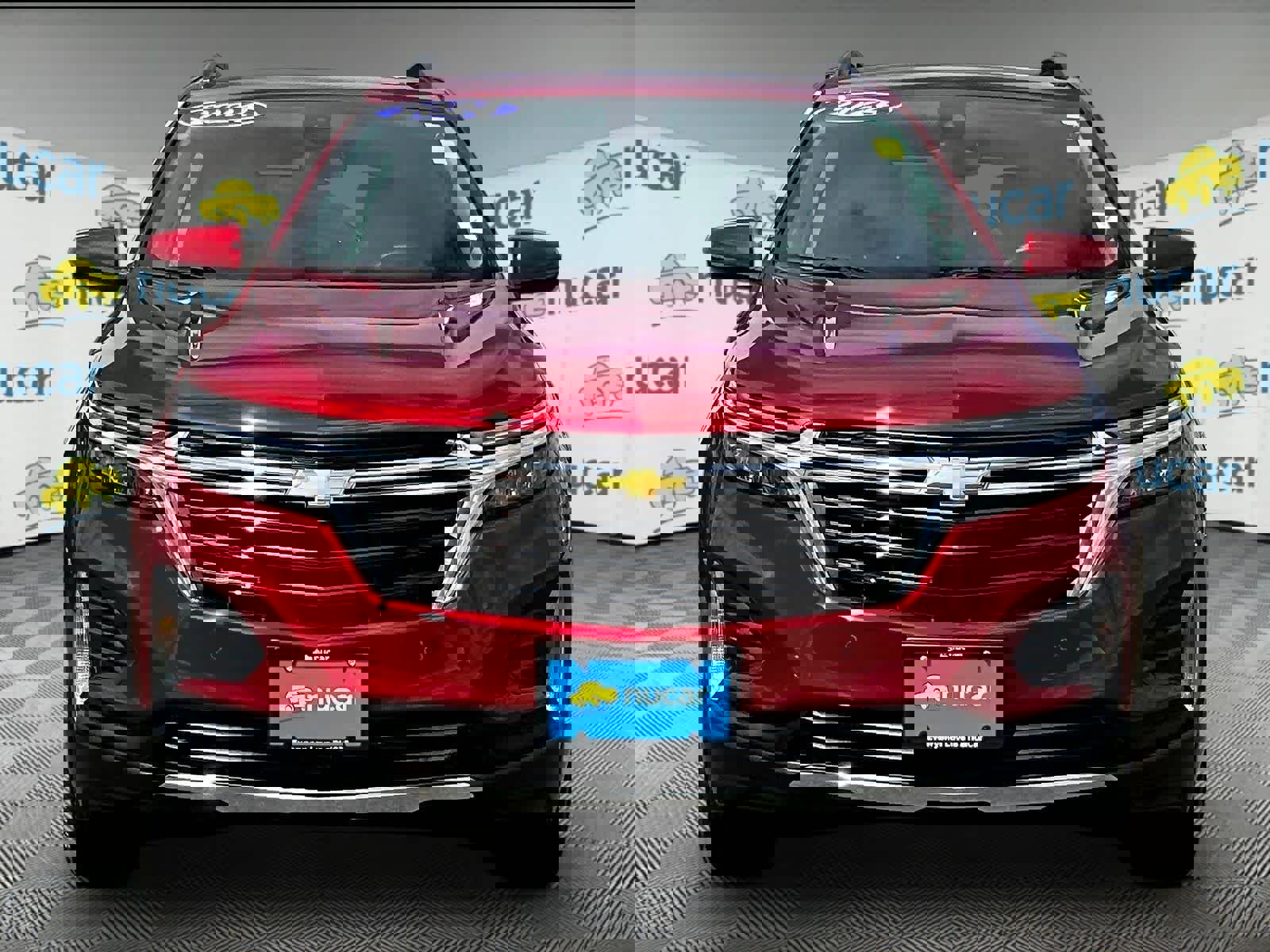 Used 2024 Chevrolet Equinox LT AWD/4WD image 2