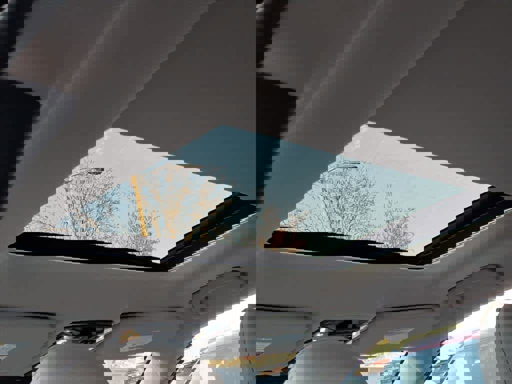 New 2026 Mitsubishi Outlander SEL image 14