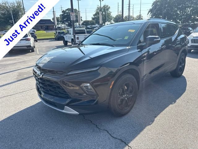 Used 2023 Chevrolet Blazer LT w/ Midnight/Sport Edition FWD image 8