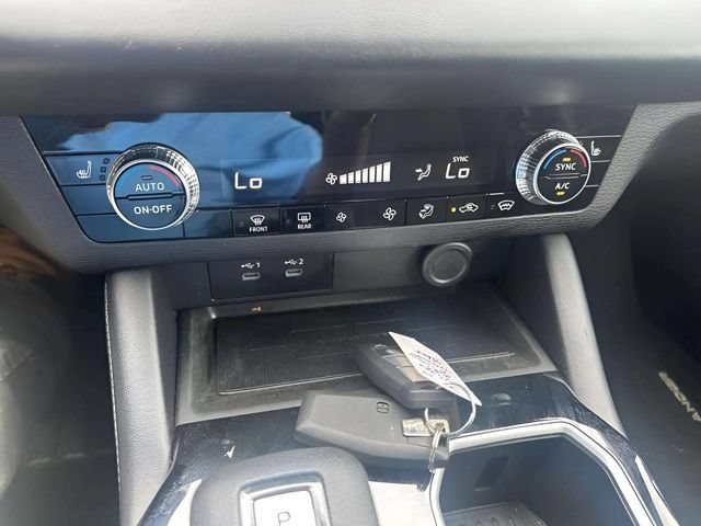 Used 2025 Mitsubishi Outlander ES AWD/4WD image 11