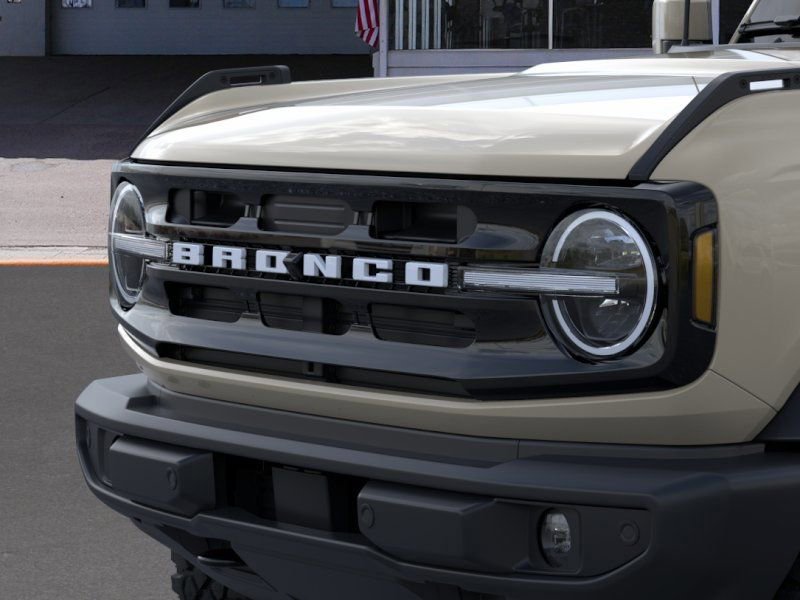 New 2026 Ford Bronco Outer Banks w/ Sasquatch Package image 19